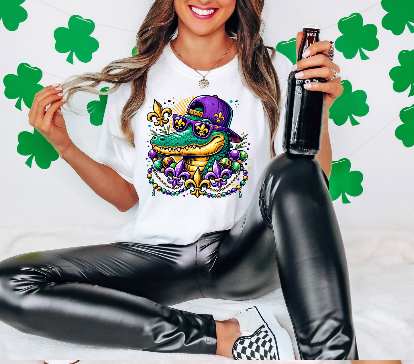 Mardi Gras Crocodile Gildan T-shirt or Sweatshirt