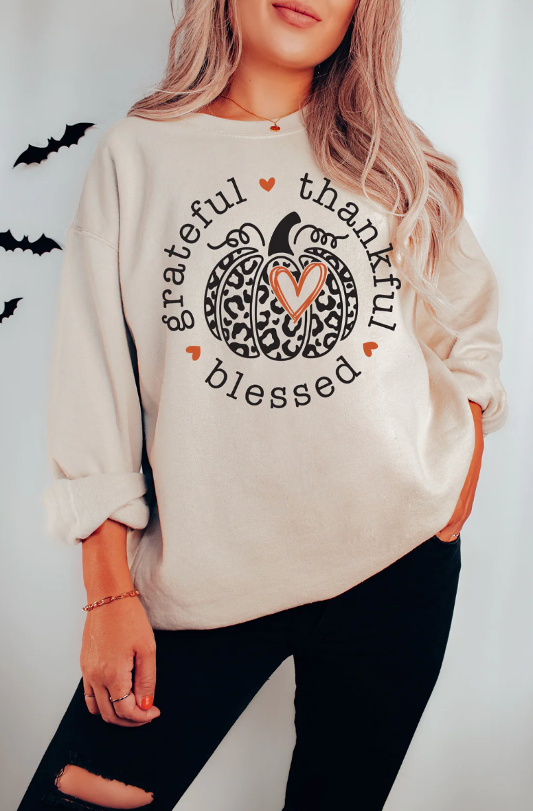 Grateful Thankful Blessed Heart Pumpkin Gildan Softstyle Sweatshirt