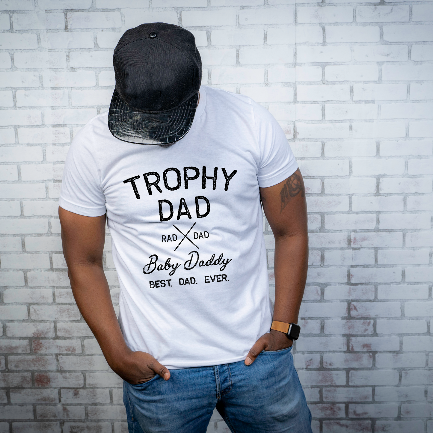 Mens Trophy Dad Gildan T-shirt