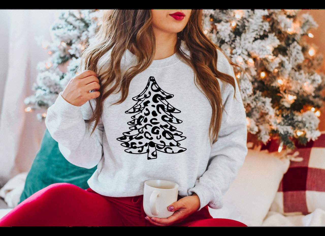 Leopard Christmas Tree Gildan Heavy Blend Sweatshirt